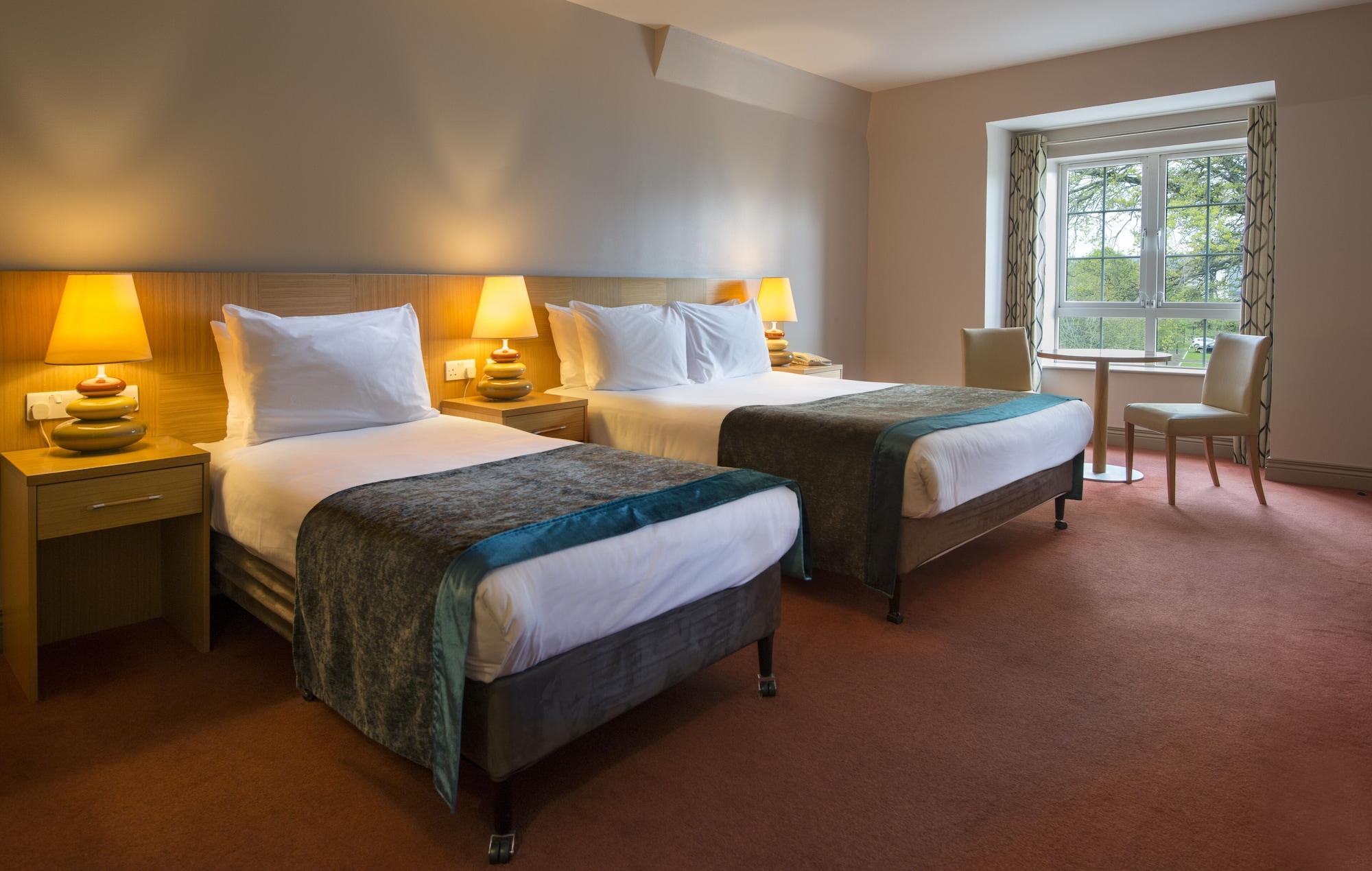 Innisfallen Hotel Fossa エクステリア 写真